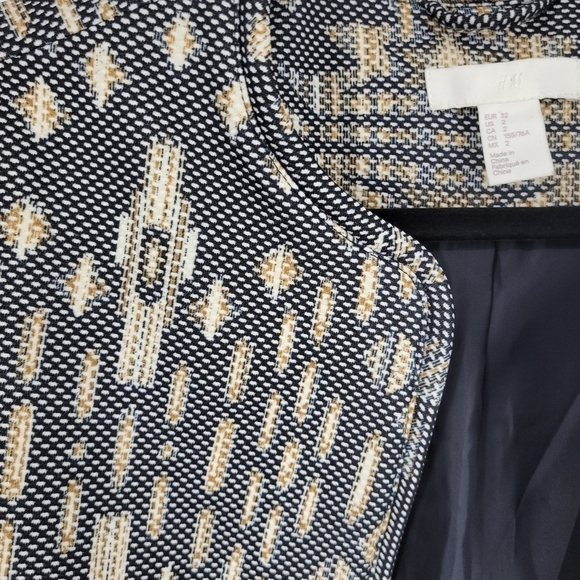 H&M Womens Tribal Pattern Print Long Blazer Size 2 - Picture 8 of 10